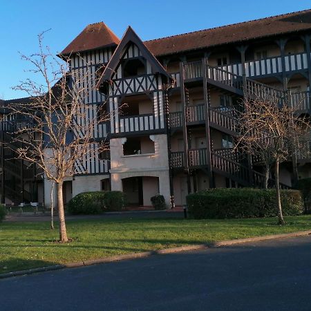 Appartement - Residence Du Golf Deauville 2 Exteriör bild